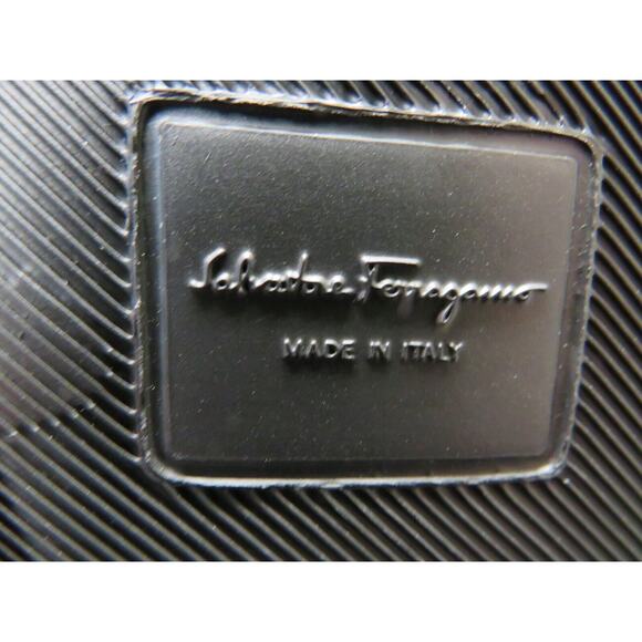 NIB FERRAGAMO GROOVY 11 BLACK RUBBER SILVER GANCINI BIT LOGO SANDALS SLIDES 9 M - Picture 12 of 13